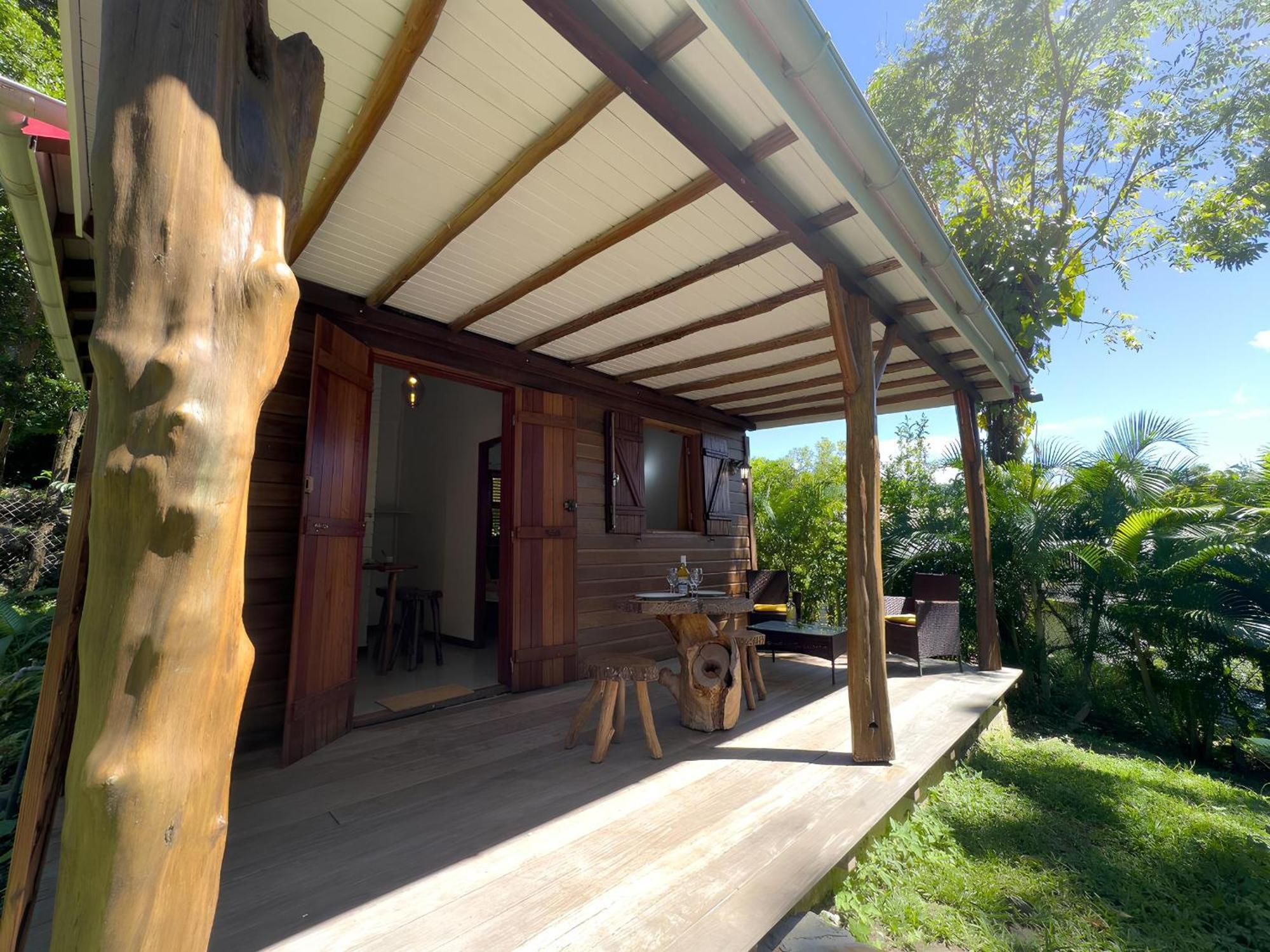 Bungalow Le Balisier Pointe-Noire Exterior photo